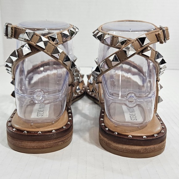 Steve Madden Beige‎ Travel Pyramid Studded Strappy Flat Sandal Size 6.5 - Picture 2 of 11